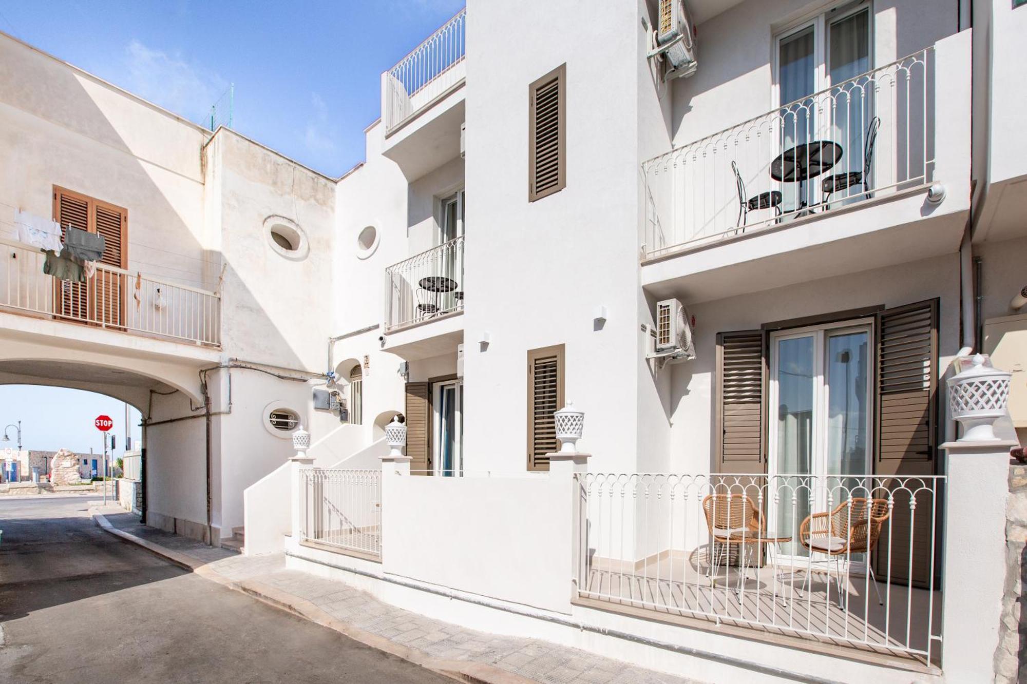 Le Dune Luxury Rooms Vieste Exterior photo